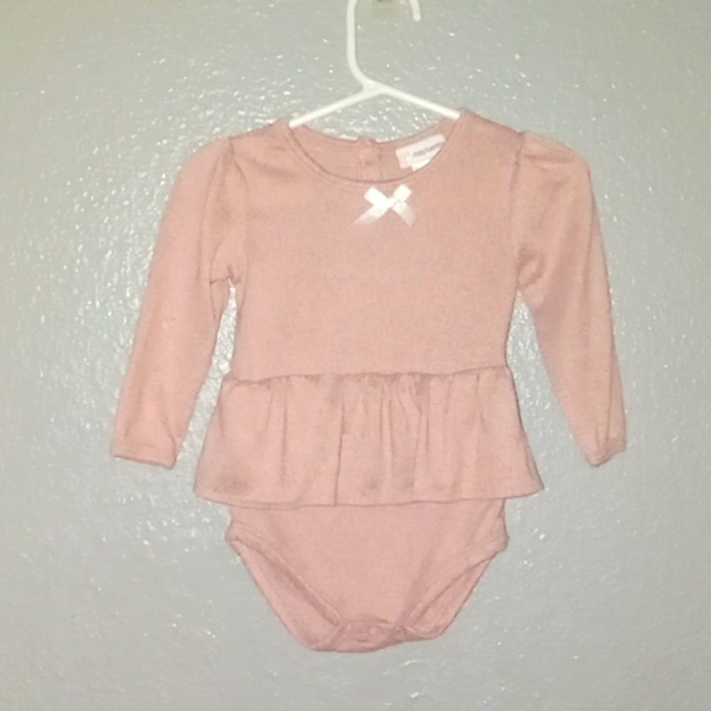 Daisy Fuentes onesie